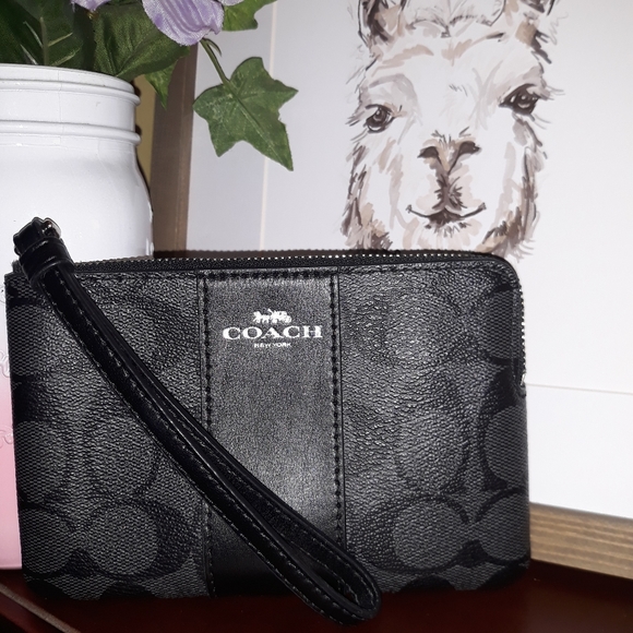 Coach Handbags - Coach Black Signature Logo Wristlet